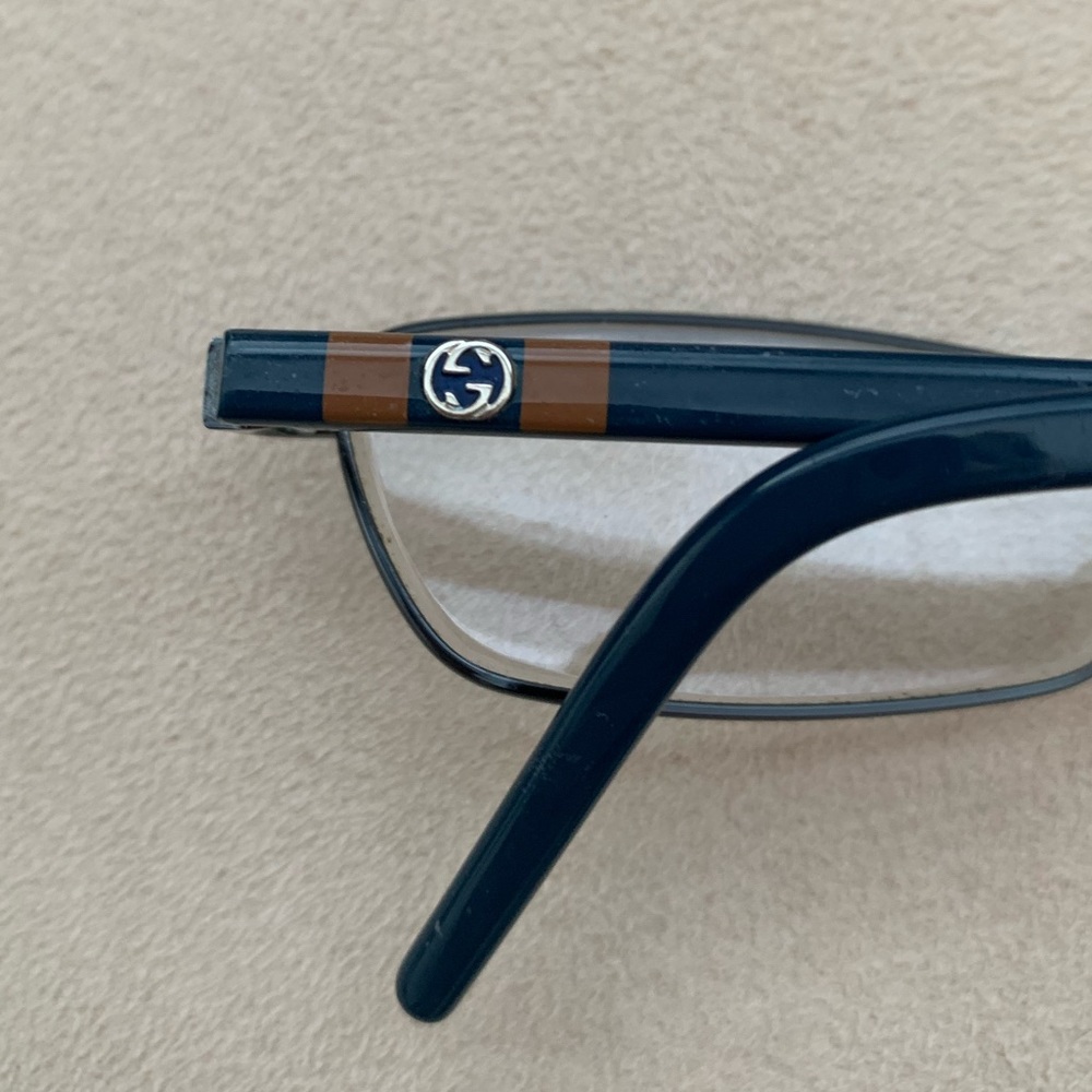 Gucci glasses